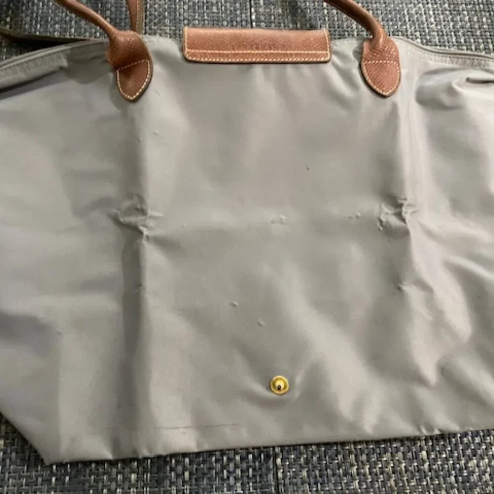 Longchamp Le Pilage Tote - Picture 3 of 5